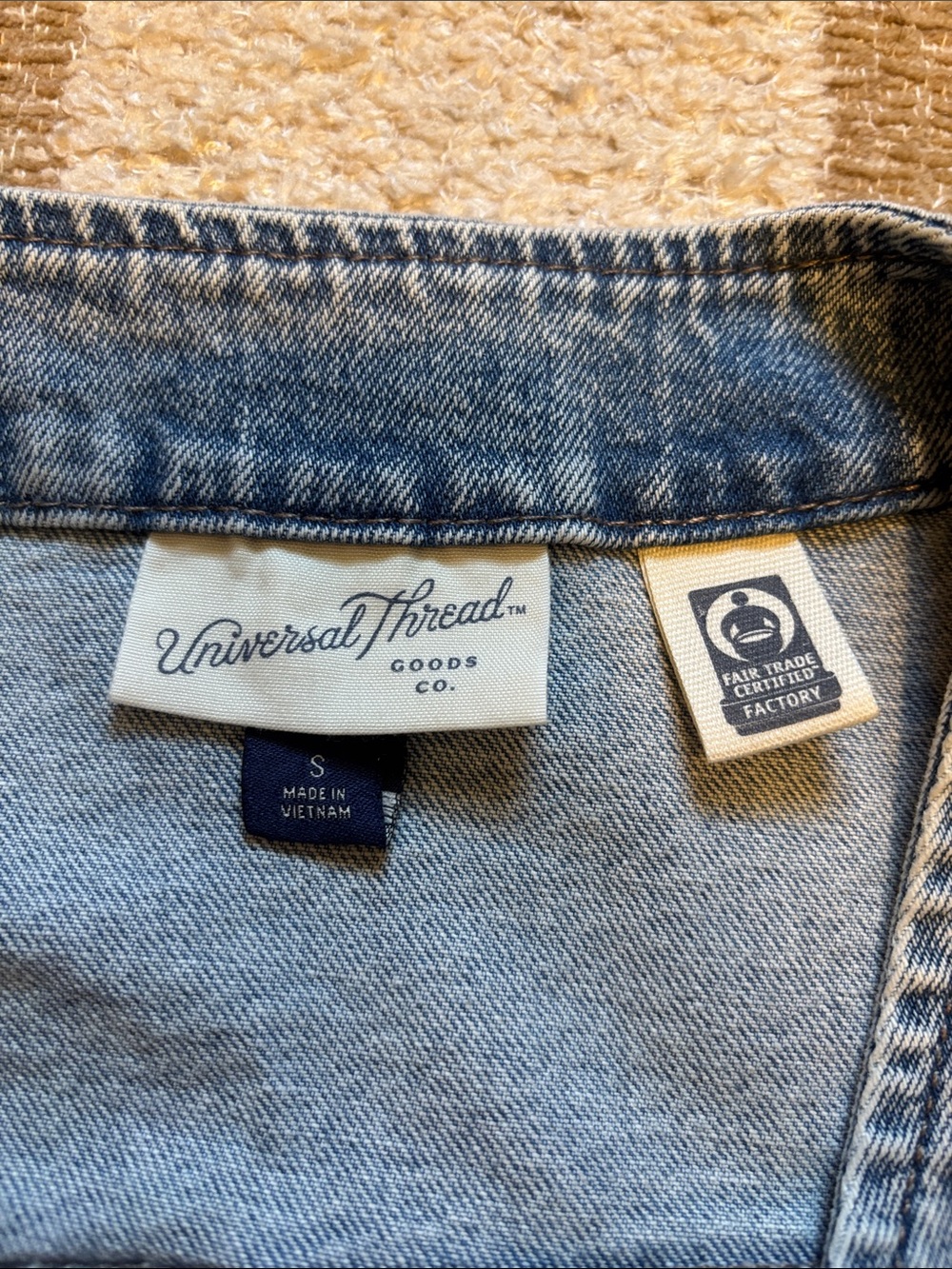 Universal Thread Light Blue Denim Vest with Chest Label - Picture 2 of 3